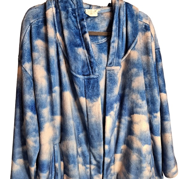 C.Michael Frey X out from under teddy printedcloud - Picture 5 of 7